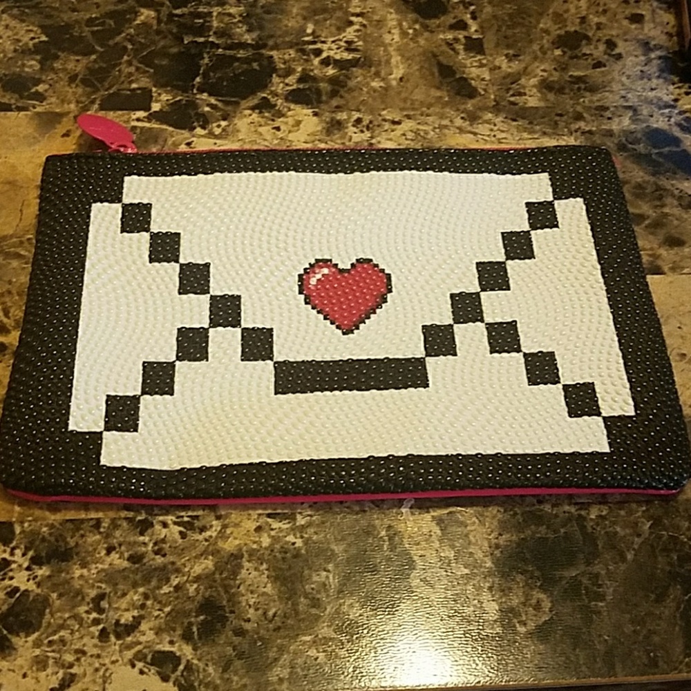 Makeup bag